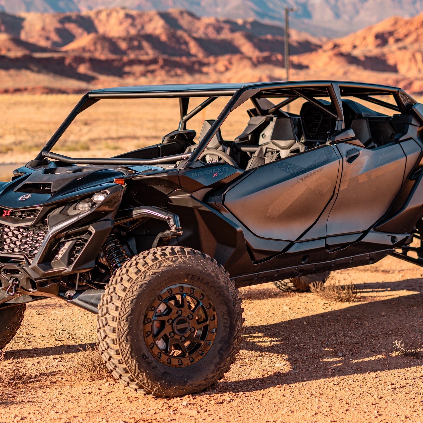 Maverick R Max "FastBack" Roll Cage