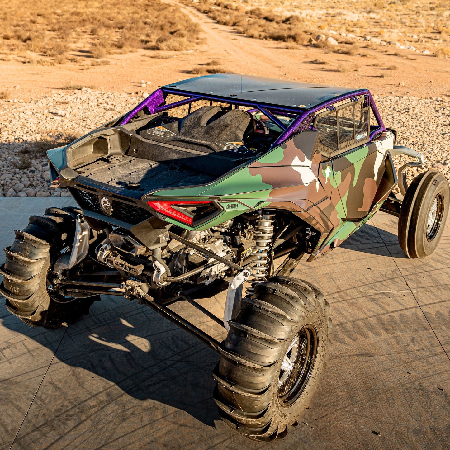 Maverick R 2-Seat "Fastback" Roll Cage